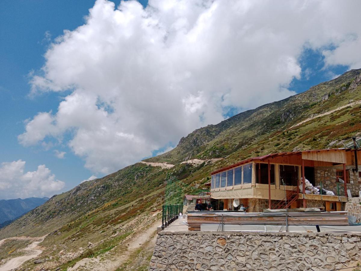 Avusor Mola Cafe Ve Pansiyon Çamlıhemşin Extérieur photo